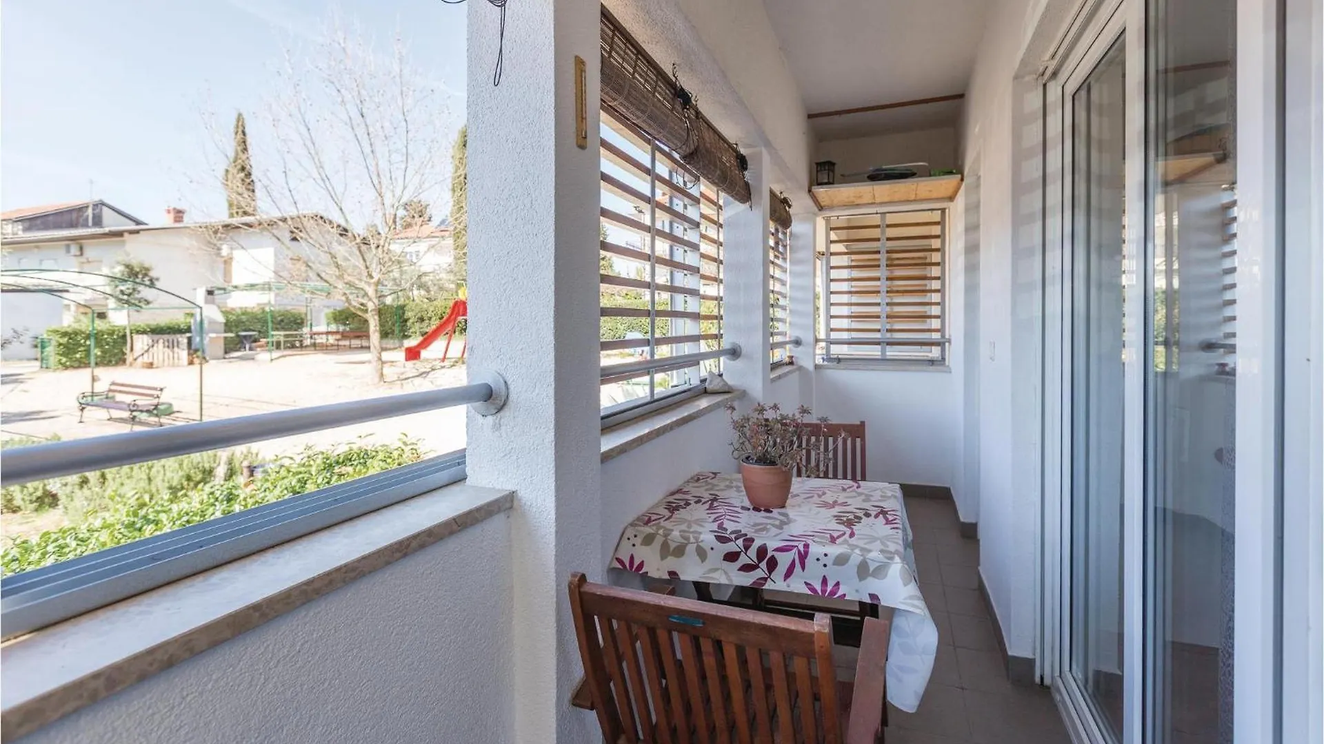 Lovely Apartment In Umag With Kitchen קרואטיה